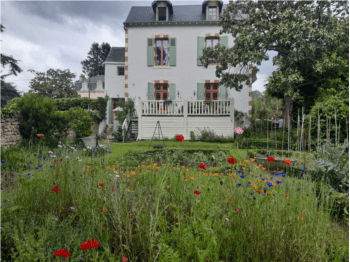 Visite du Jardin Villa 1900 à Montmorillon