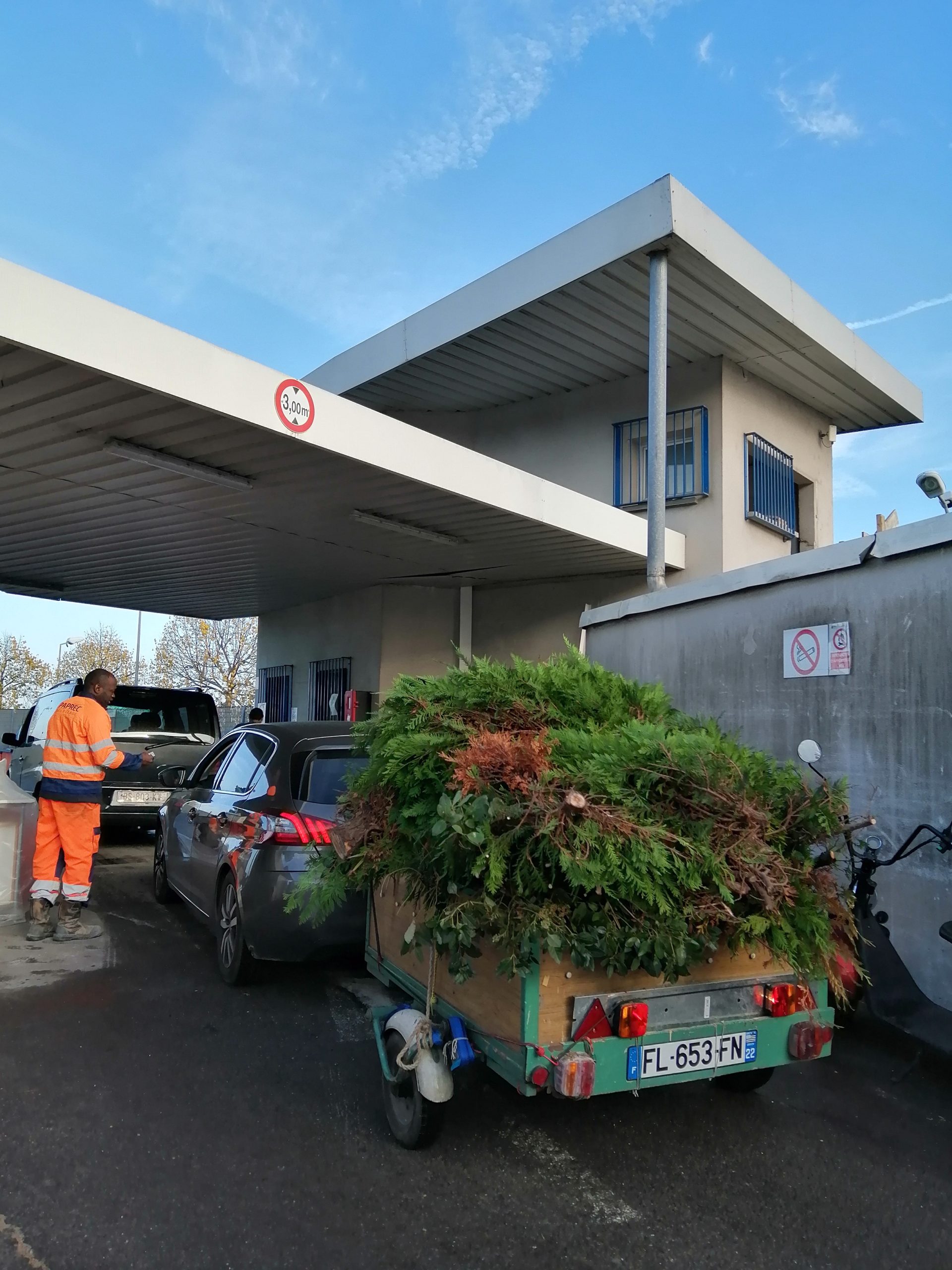 Mise à disposition de compost pour les usagers de la déchetterie et sensibilisation au compostage