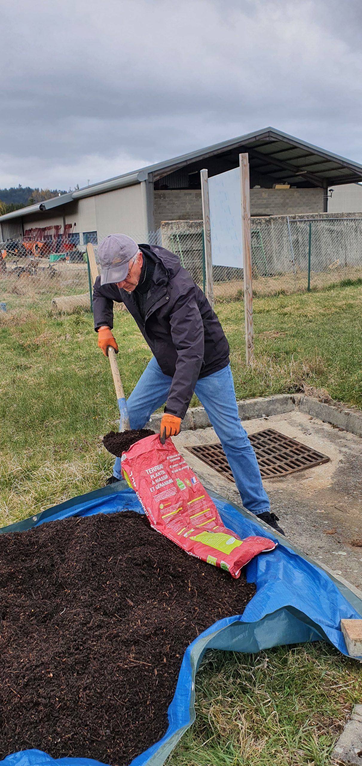 ♻ Vidange de bac de maturation et distribution gratuite de compost ♻